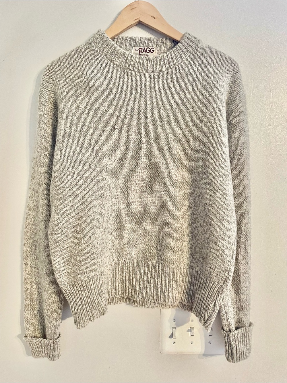 The RAGG Vtg  85% Wool Ragg Knit Crewneck Sweater Made in USA –Oatmeal Gray Sz M